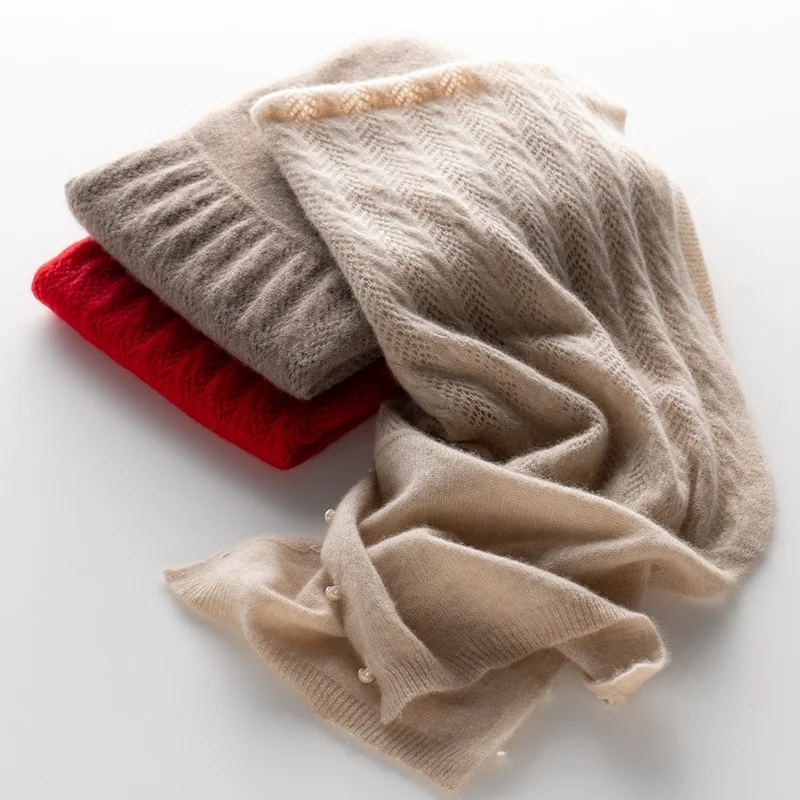 

In 2020, the new fashion of 100% pure cashmere cardigan for women is a hollow-out shawl knit sweater