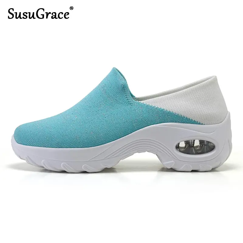 

SusuGrace Woman Running Shoes Outdoor Breathable Sneakers For Women Slip-on Light Sport Walking Heighten Shoes Plus Size 35-42