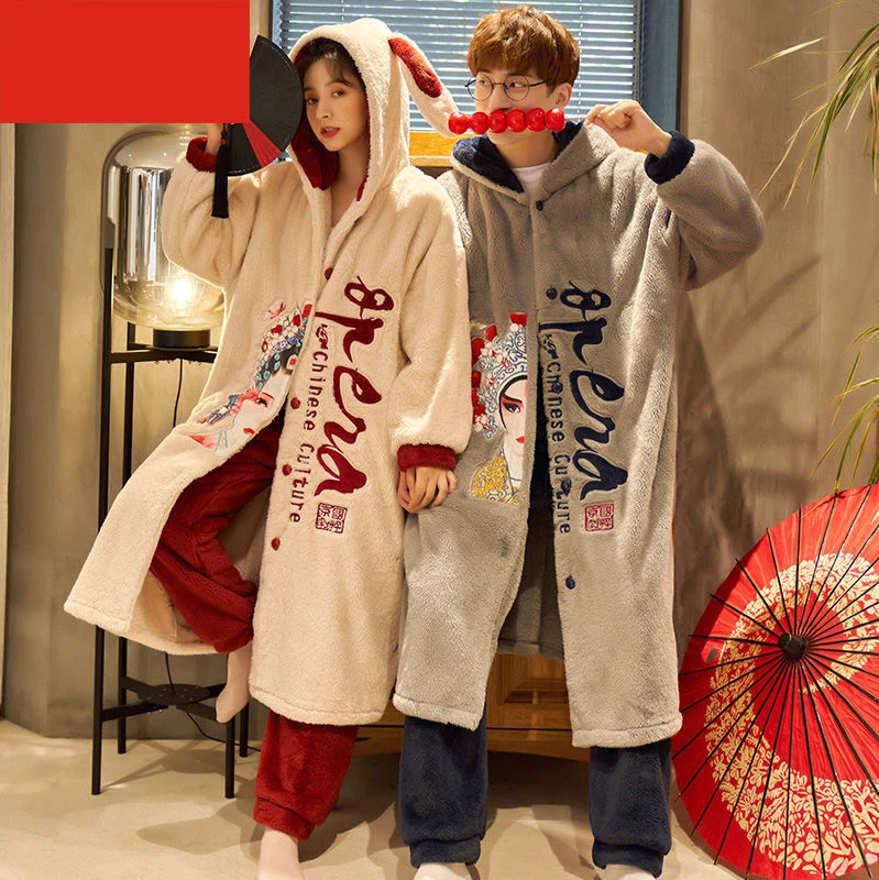 2021 New Couples Coral Velvet Pajamas Korean Version of The Long Thickened Warm Loungewear Loose Winter Cat Paw Robe Pajamas