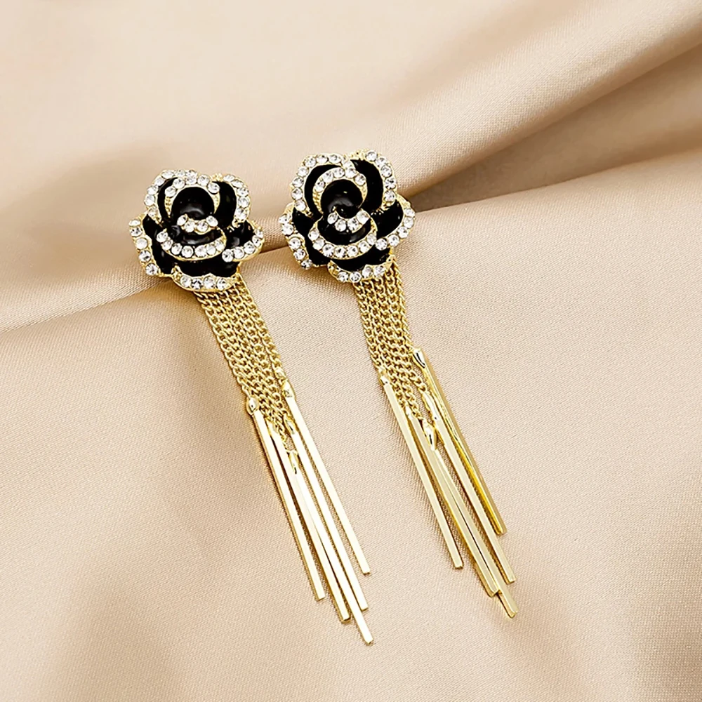 

Ghidbk Vintage Black Camellia Rose Long Chain Tassel Drop Earrings For Women Daily Wearing Party Drop Earrings Christmas Jewelry