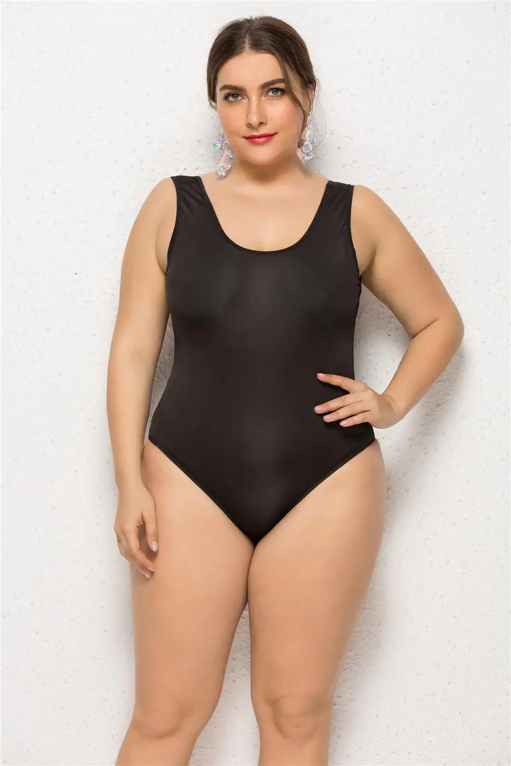 Сплошной цвет плюс размер купальный костюм без рукавов с круглым вырезом шортами