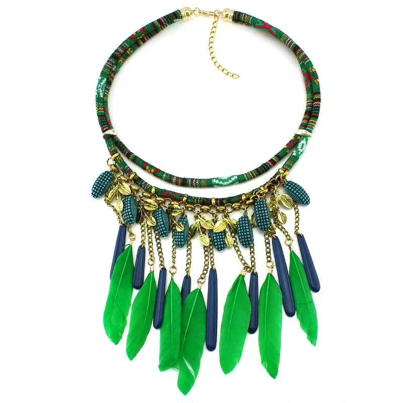 Продажи! Африканские ювелирные украшения этническое ожерелье с перьями зеленое