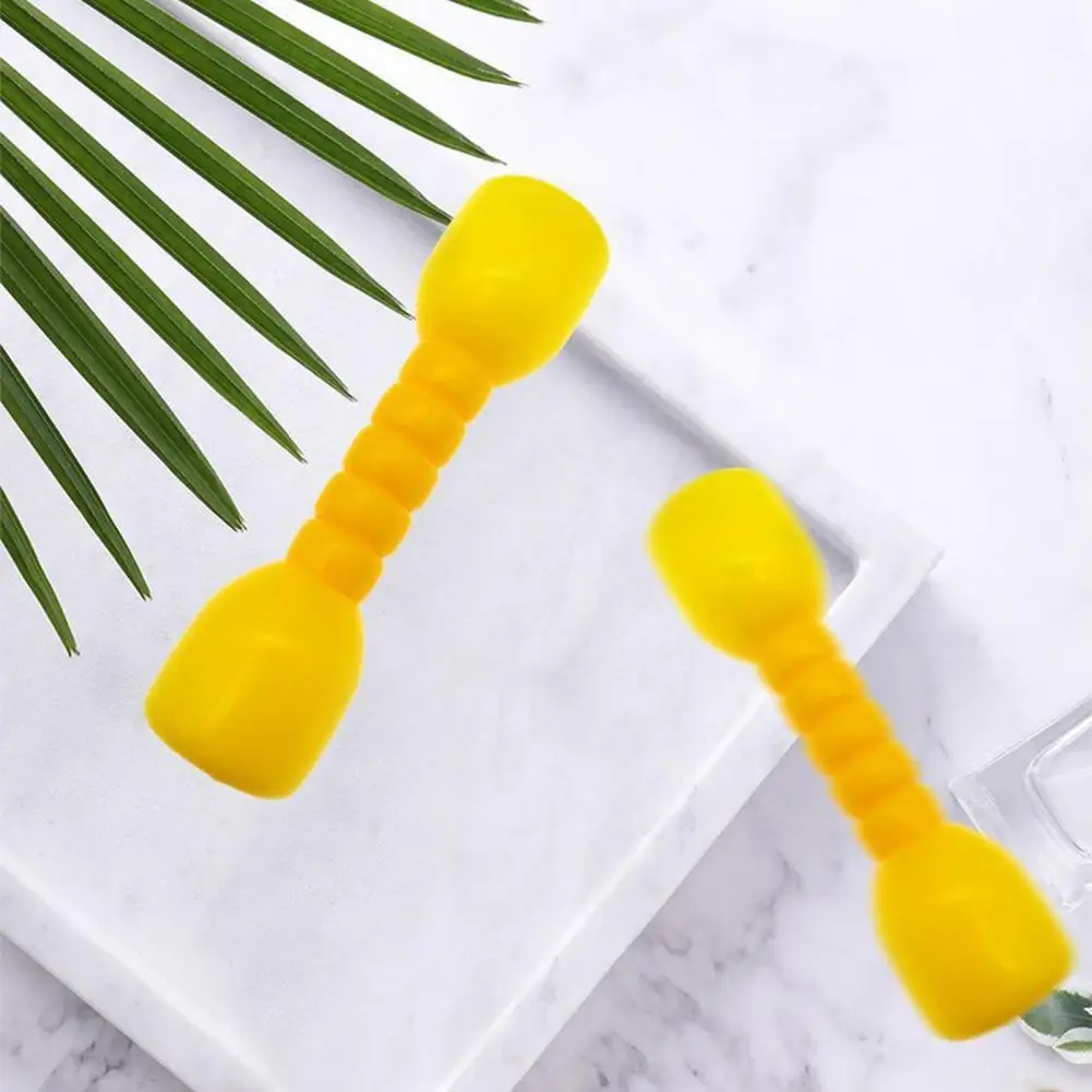 

2Pcs Fashion Dumbbells Durable Plastic Gym Dumbbells Non-slip Children Dumbbells for Yoga Gym Dumbbells