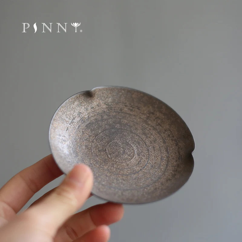 Блюдца для чая PINNY в стиле ретро с ржавой глазурью ручной коврик работы