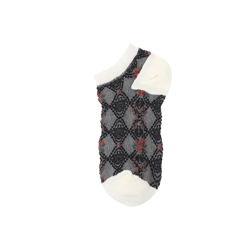 

Women Ladies Short Socks Fashion Franch Lace Mesh Silk Socks Ultrathin Transparent Crystal Lace Elastic Summer Cute Socks Female