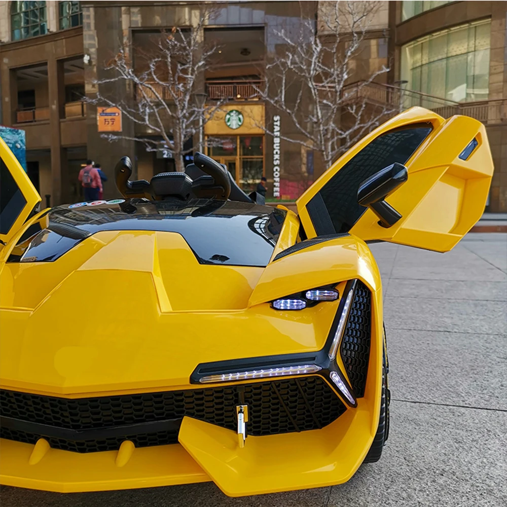 Детский Электрический автомобиль четырехколесный двойной с дистанционным