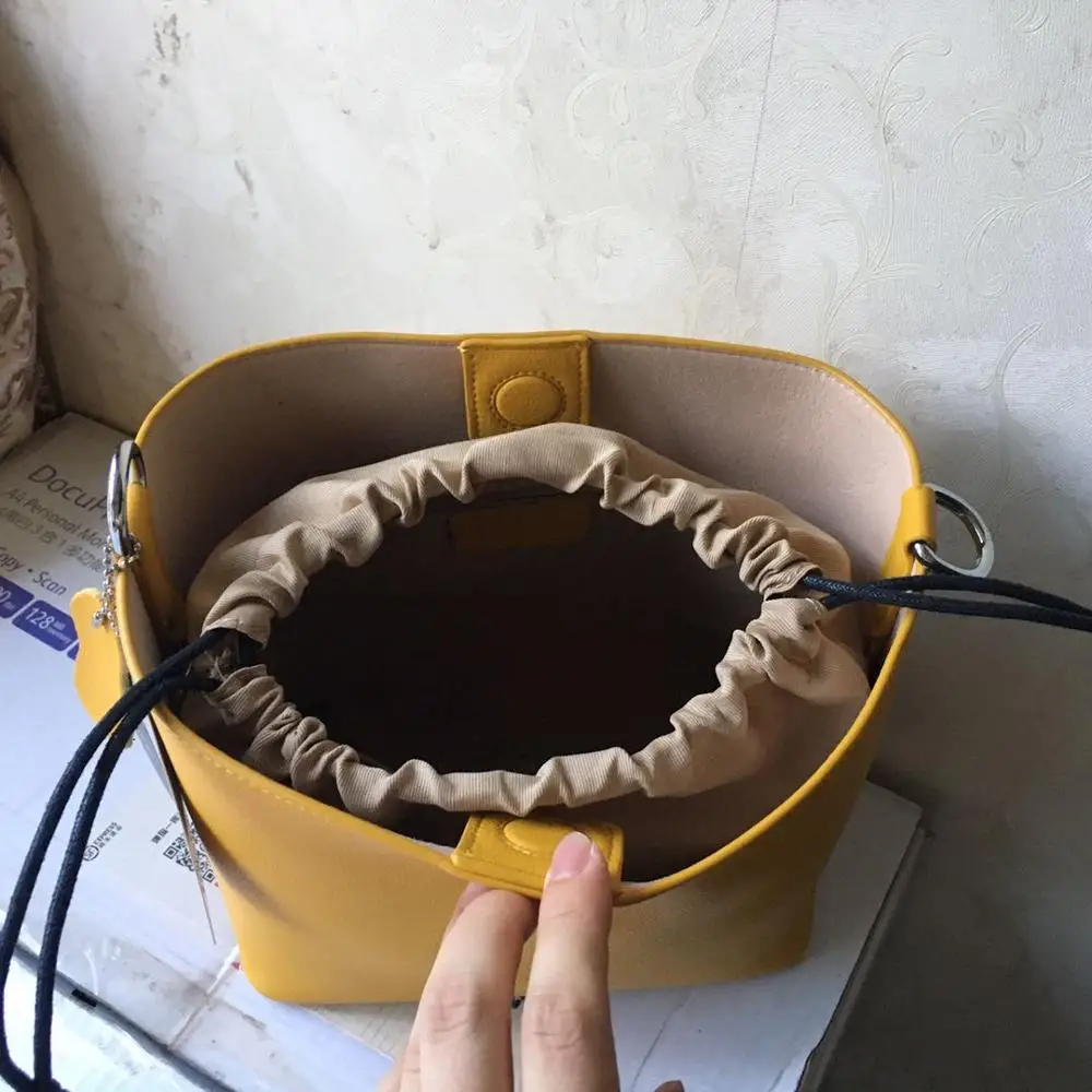 Шикарная популярная Летняя женская сумка ведро 100% натуральная кожа на плечо