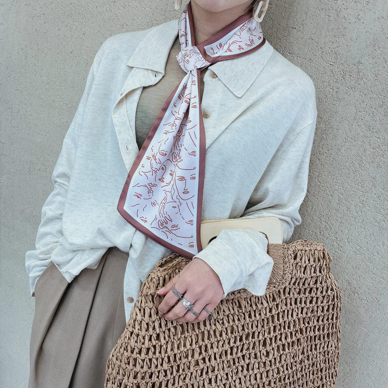 

New Spring and Autumn Korean Small Scarf Women's Solid Color Portrait Pointed Scarf