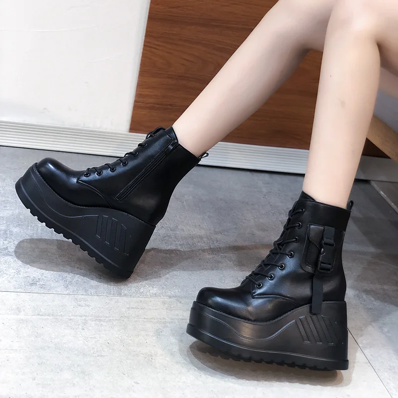 

Foreign Trade plus Size Martin Boots Female 2021 Autumn and Winter New women Platform Wedge Short Female Handsome Knight Boots