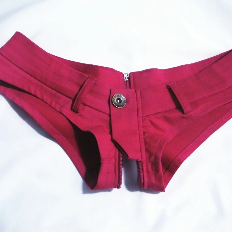 Пикантные джинсовые шорты с низкой талией на молнии открытой промежностью