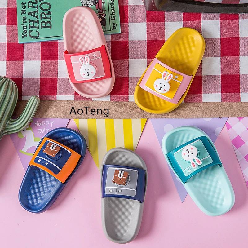 

Children Shoes Home Casual Kids Shoes Cute Girls Slippers Boys Beach Slippers Comfortable Non-Slip Cartoon Kids Slippers