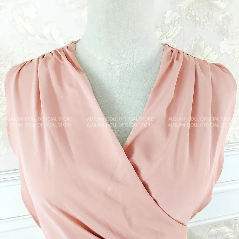 Женское летнее розовое платье без рукавов с V-образным вырезом |