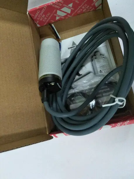 

1 шт. Карло гавацзи EC3025PPAPL датчик приближения-новый