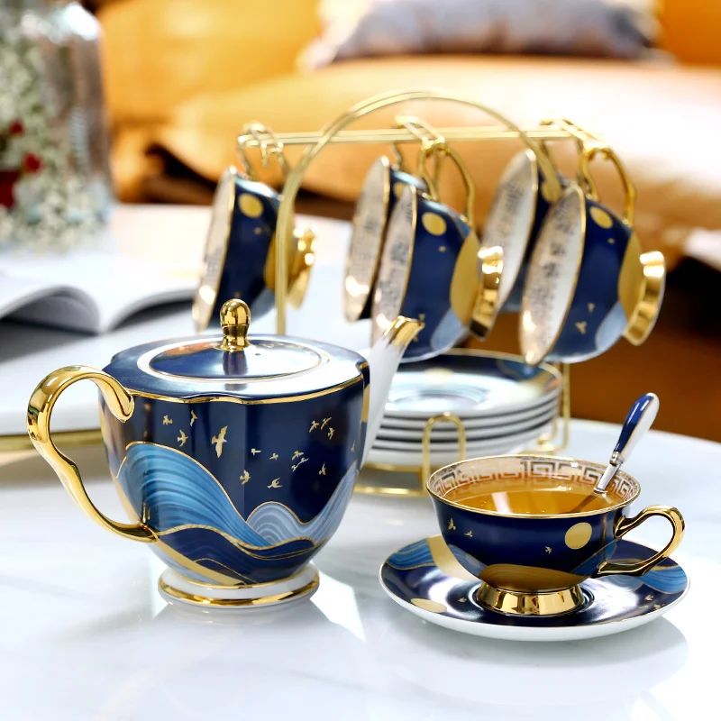 

Luxury Coffee Cup European Small Luxury Bone Porcelain Cup and Saucer Set High-end British Afternoon Tea Set Creative Gift