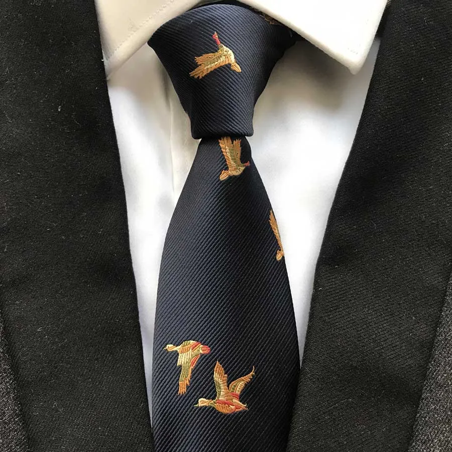 

Luxury 100% Silk Necktie Navy Blue with Bird Pattern Ties
