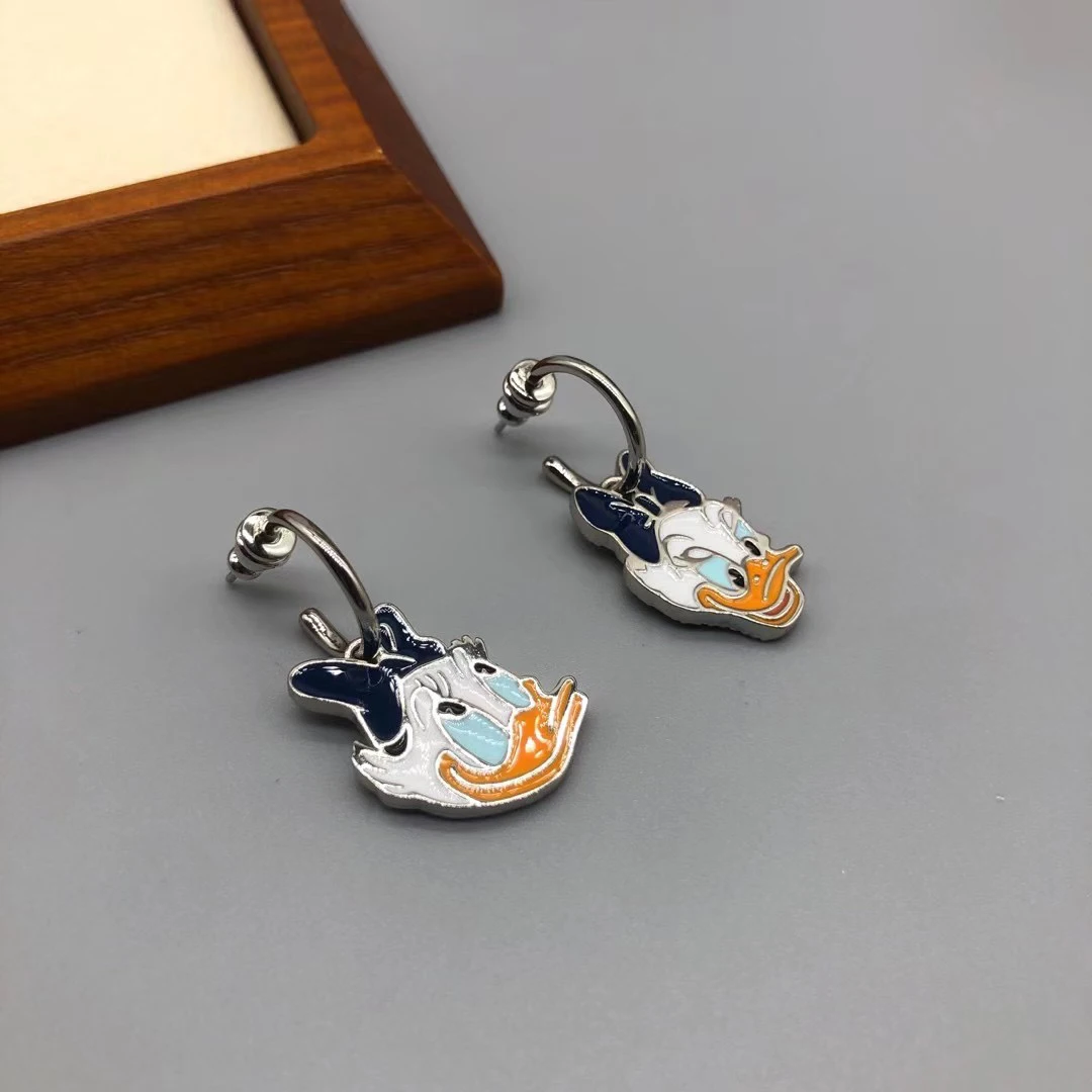 

Классические милые серьги из мультфильма Дональд Дак, роскошные известные бренды S925 Стерлинговое Серебро, 1:1 цвет, яркий подарок