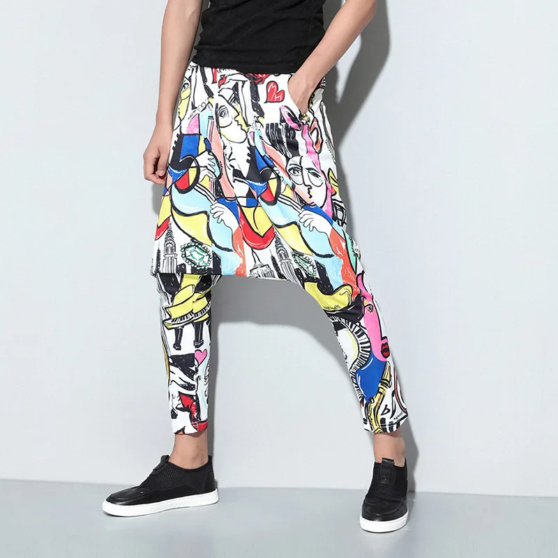 

Hot 2021 New Fashion Tides Men's Slim Feet Harlan Pants Loose Men Trousers Personalized Printed Graffiti Male Pants 321#