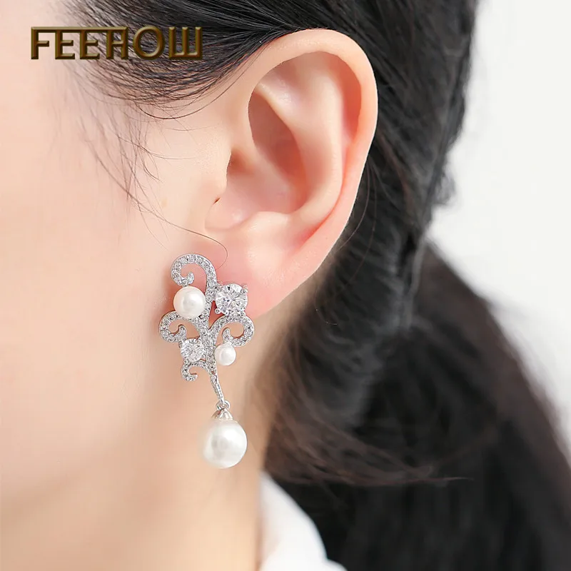 FEEHOW Великолепные блестящие висячие серьги с искусственным жемчугом и цветком