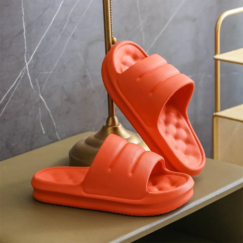 

2021New Thicker EVA Sofa Slides Thick Sole Soft Indoor Slippers Men Women Anti-Slip Sandals Summer Bathroom Bath Platform Shoes