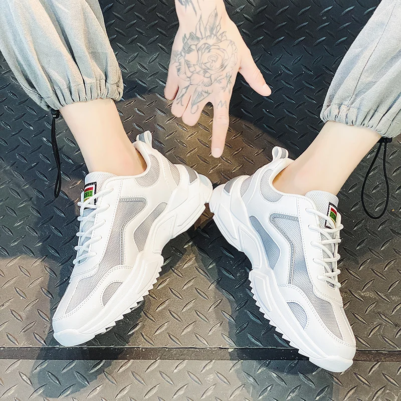 

Men Casual Shoes Outdoor Non-slip Men Fashion Shoes Comfortable 2021 New Men's Sneakers Brand Leisure Footwear Zapatillas Hombre