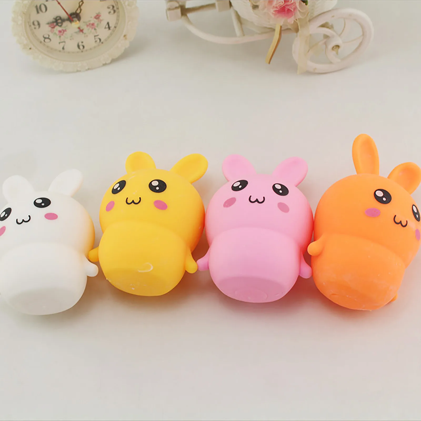 

Небольшой мяч для снятия стресса с животными, милый плюшевый мяч для декомпрессии, игрушки для детей Антистресс