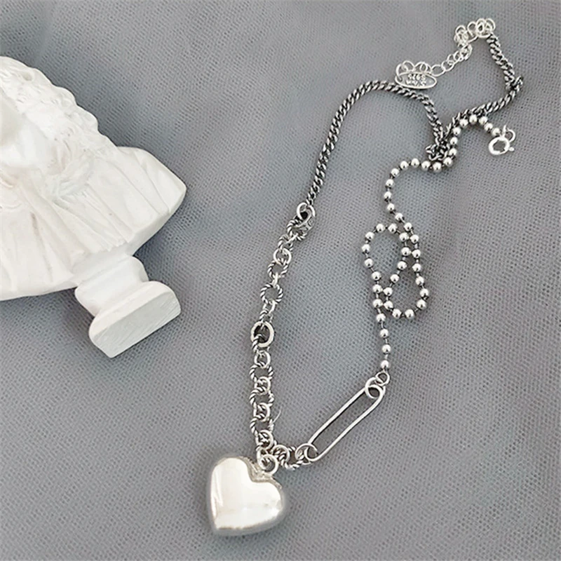 

Korean Fashion Drop Shipping Heart Shape Asymmetrical Female Neck Chain Pendant Choker Necklaces Tibetan Silver Vintage Jewelry