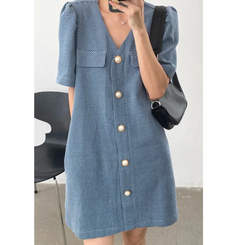 

Summer Dress Women Korean Chic French Fragrance Elegant Vintage Dress Slim V-neck Design Pearl Button Loose A-line Short Dress