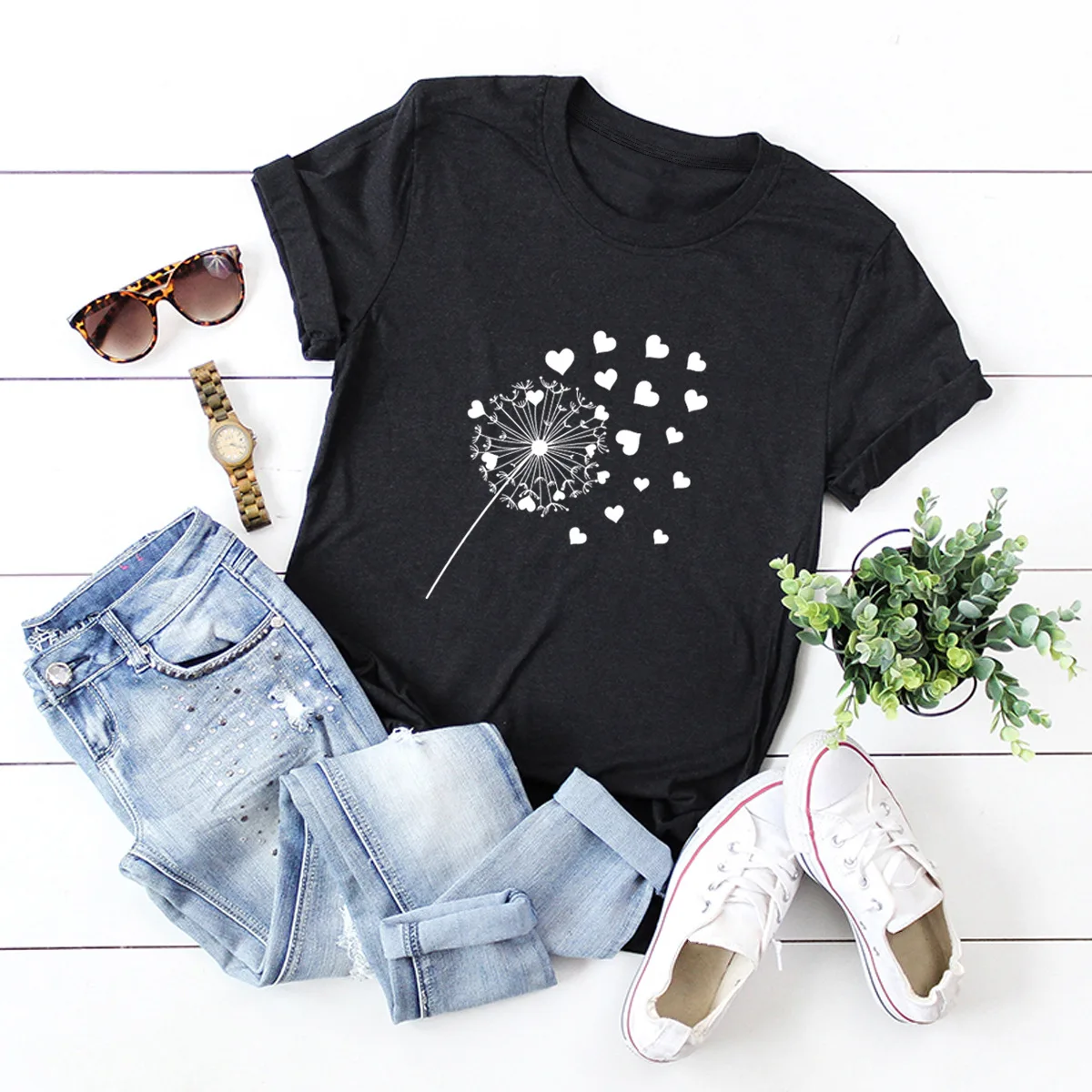 

Summer Cotton T Shirt Women Cute Dandelion and Heart Graphic Tees Short Sleeve Harajuku 5XL Plus Size T-Shirts Streetwear