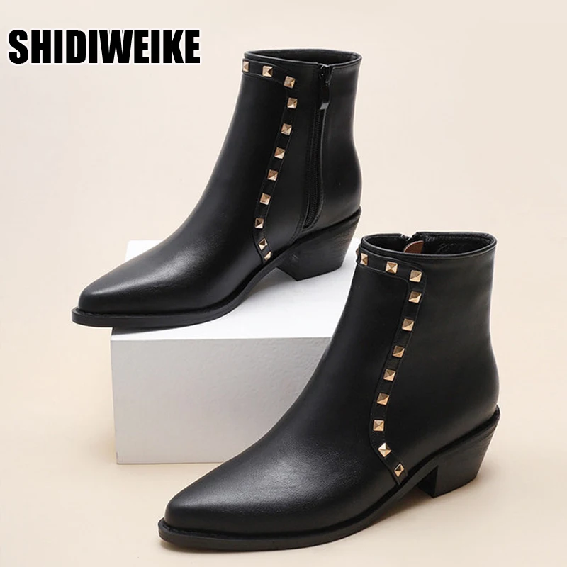 

2021 Ankle Boots For Women Low Heel Boots Women Pointed Boots Handmade Rivets Autumn winter Women Shoes vc1609