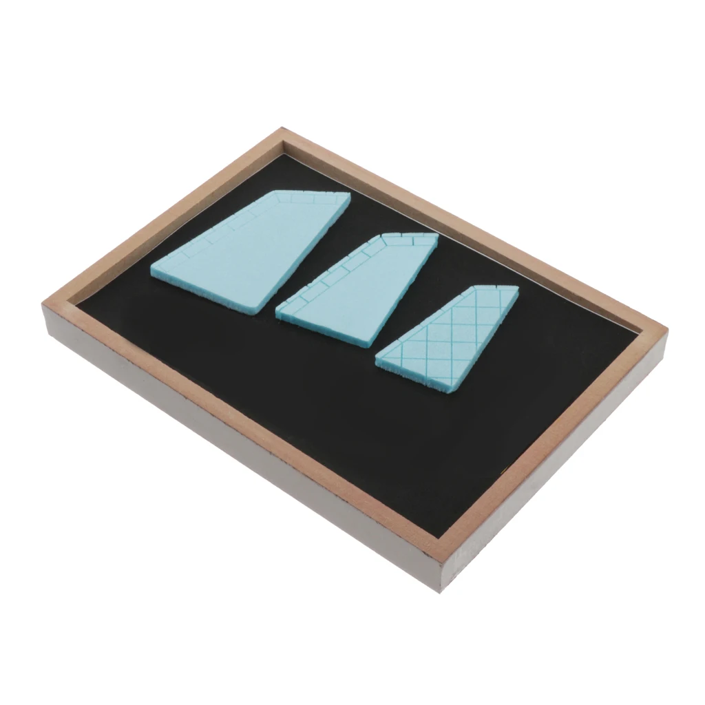 

1/35 Mini Highway Model Tray Wooden Tray for Highway Model, Size: 25.5