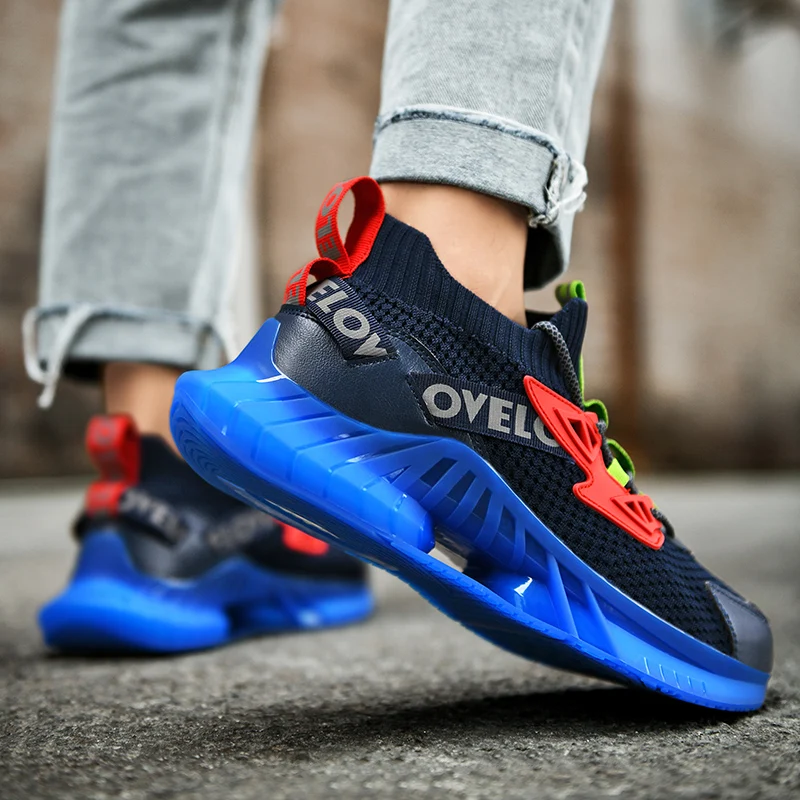 

New 2021 Autumn Fashion Men Casual Shoes Suede Leather Platform Shoes men Sneakers White Trainers Men Running Shoes