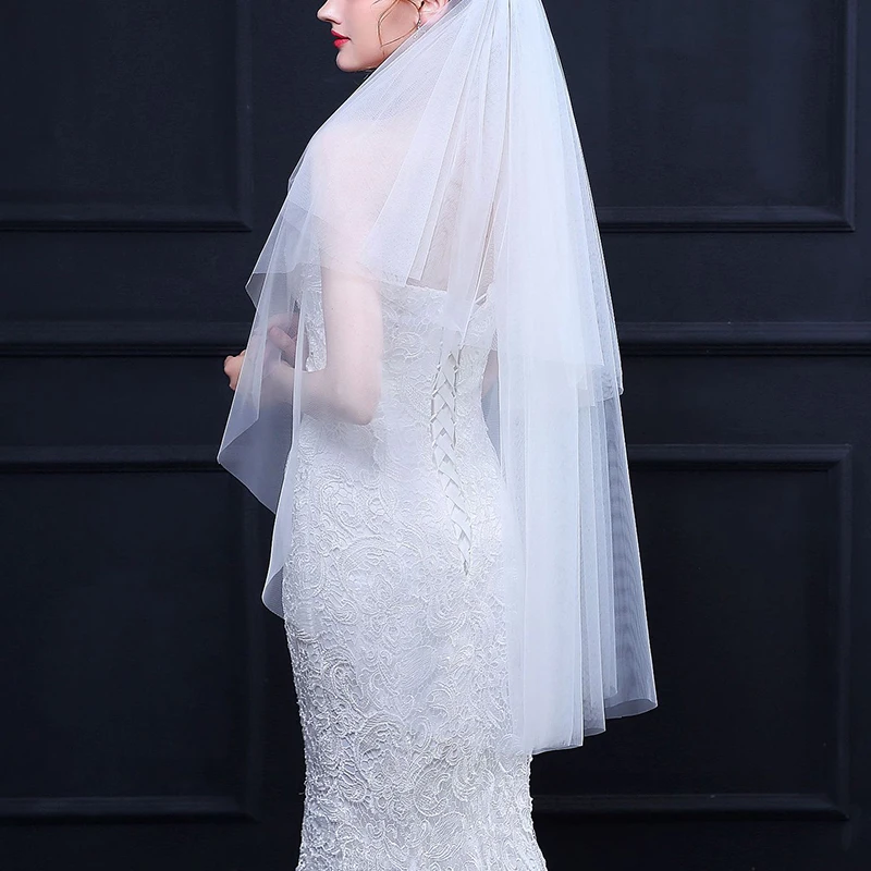 Двухслойная свадебная фата белого цвета и слоновой кости простая двухслойная