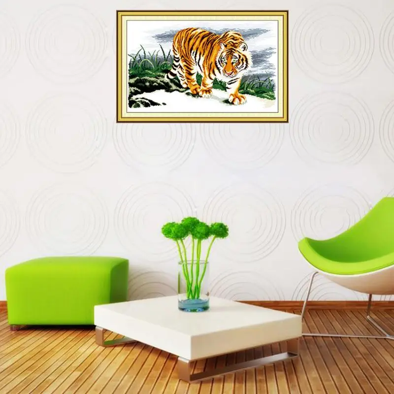 

Tiger DIY Handmade Needlework Counted 14CT Printed Cross Stitch Embroidery Kit Set Home Decoration