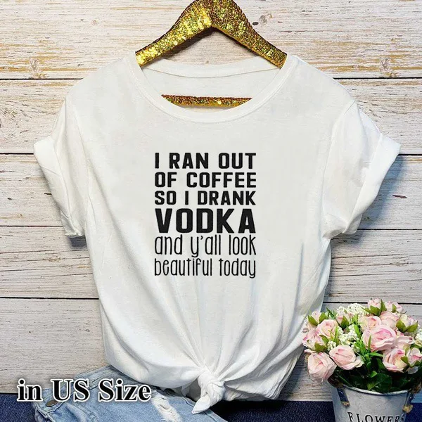 У меня закончился кофе с буквенным принтом Футболка для женщин коротким рукавом