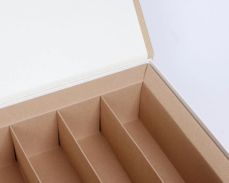 Быстрая доставка кастомизированная бумага с логотипом упаковка Магнитная