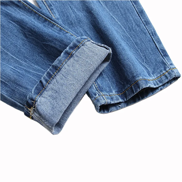 

2021 Men's Ripped Jeans Youth New Casual Straight Simple Denim Trousers