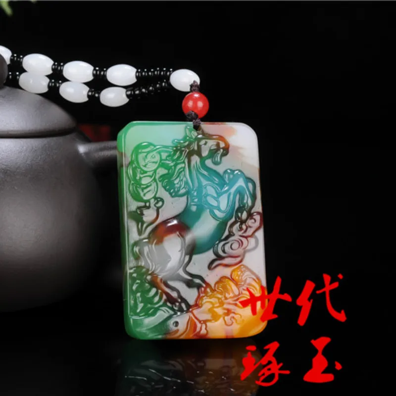 Ожерелье из бисера с подвеской в виде лошади нефрита | Украшения и аксессуары