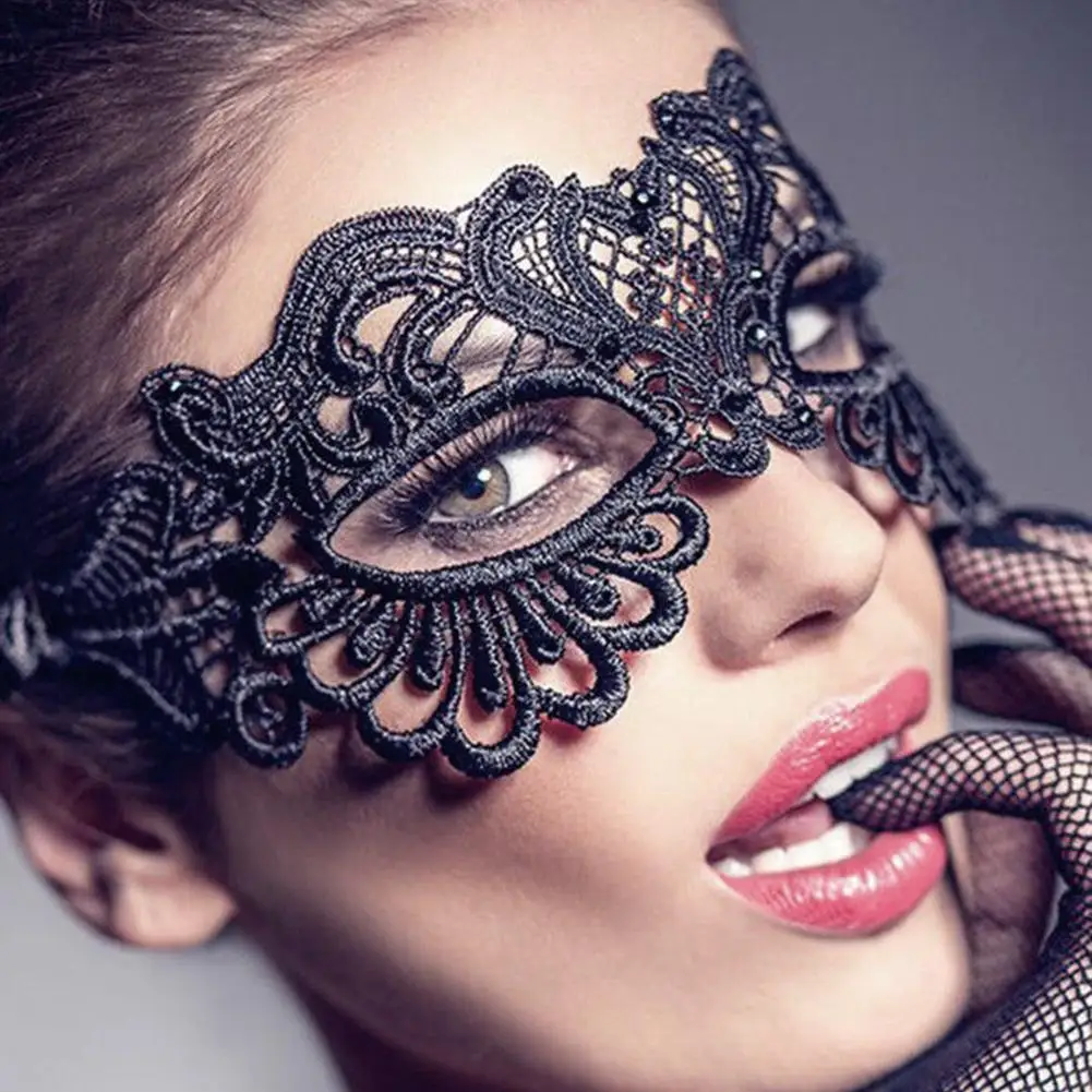 

Women Hollow Lace Masquerade Face Mask Princess Prom Party Props Costume