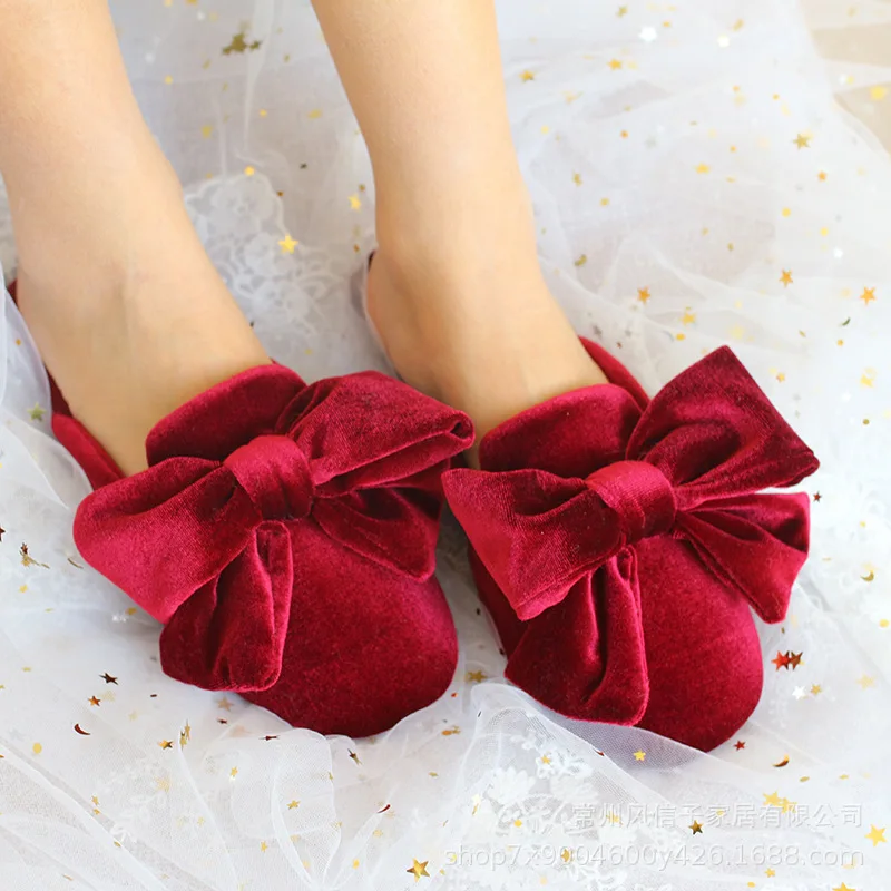 Свадебные тапочки для невесты Противоскользящие домашние на мягкой