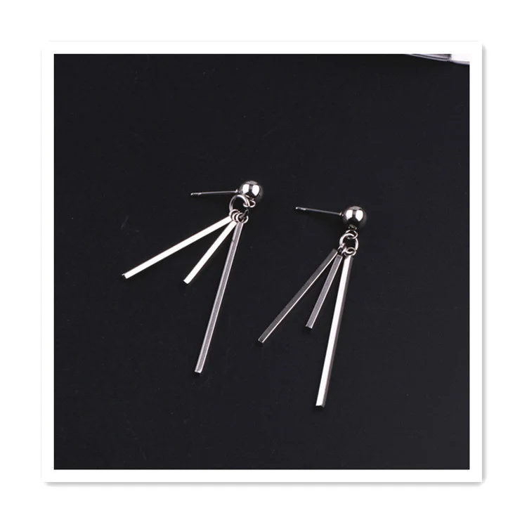 

Cool Street modern simple stainless steel earrings for men and women