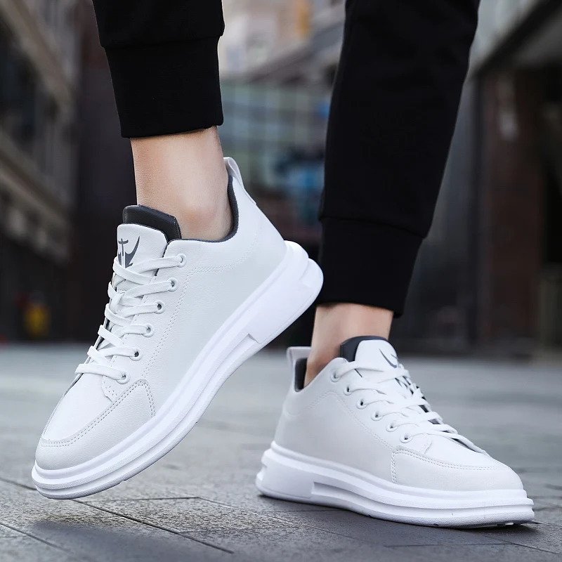 Murah Sepatu Kasual Pria Jaring Sneakers Air Luar Ruangan Musim Panas Sepatu Latihan Pria Antiselip Mendaki Sepatu Treking Pria Sejuk