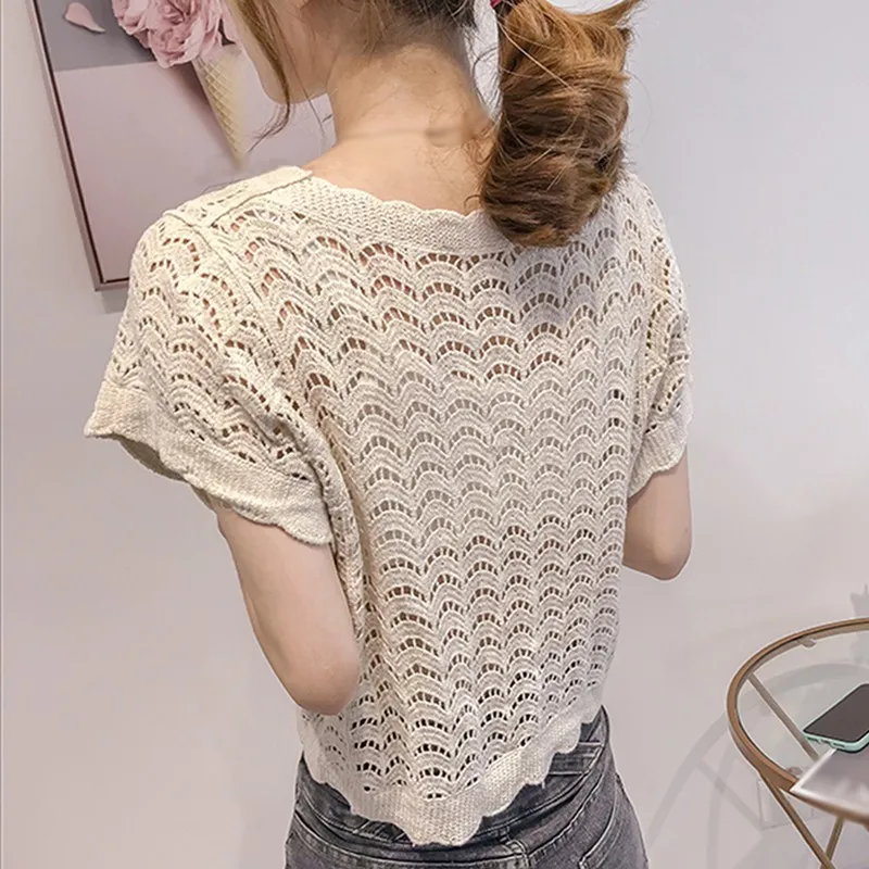 

Women Hollow Out Lace Sexy T-shirt V-neck Short Sleeve Solid Top Fashion Lady Summer Button V-neck Short Tops Plus Size
