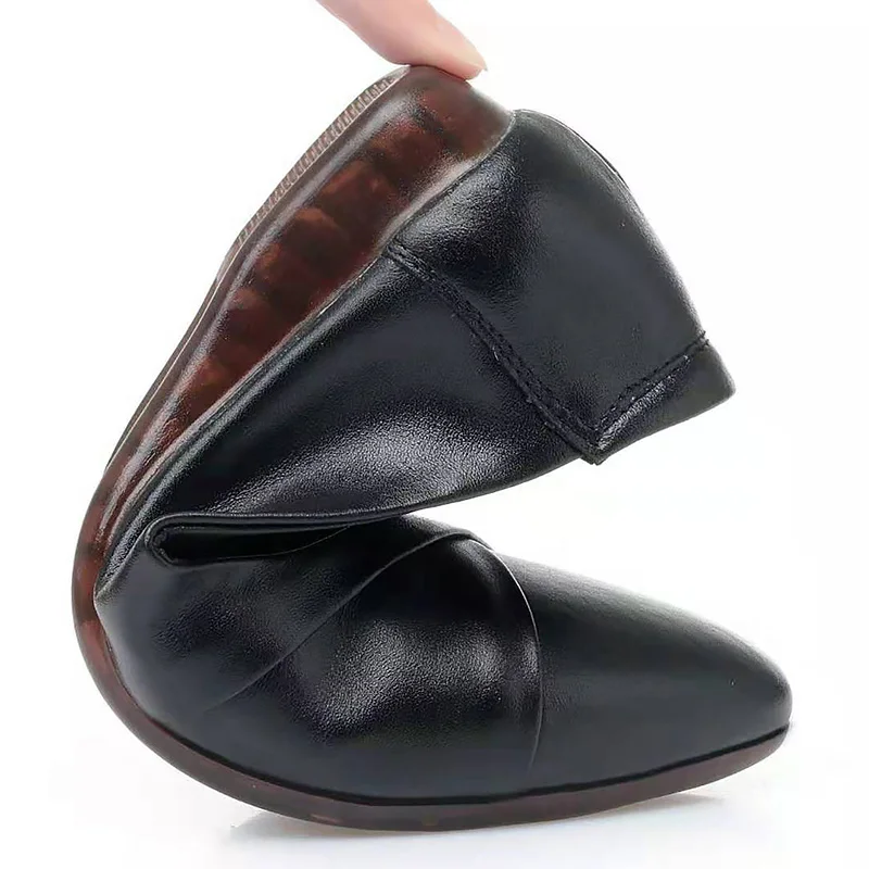 Туфли женские кожаные оксфорды заостренный носок плоская подошва лоферы модная