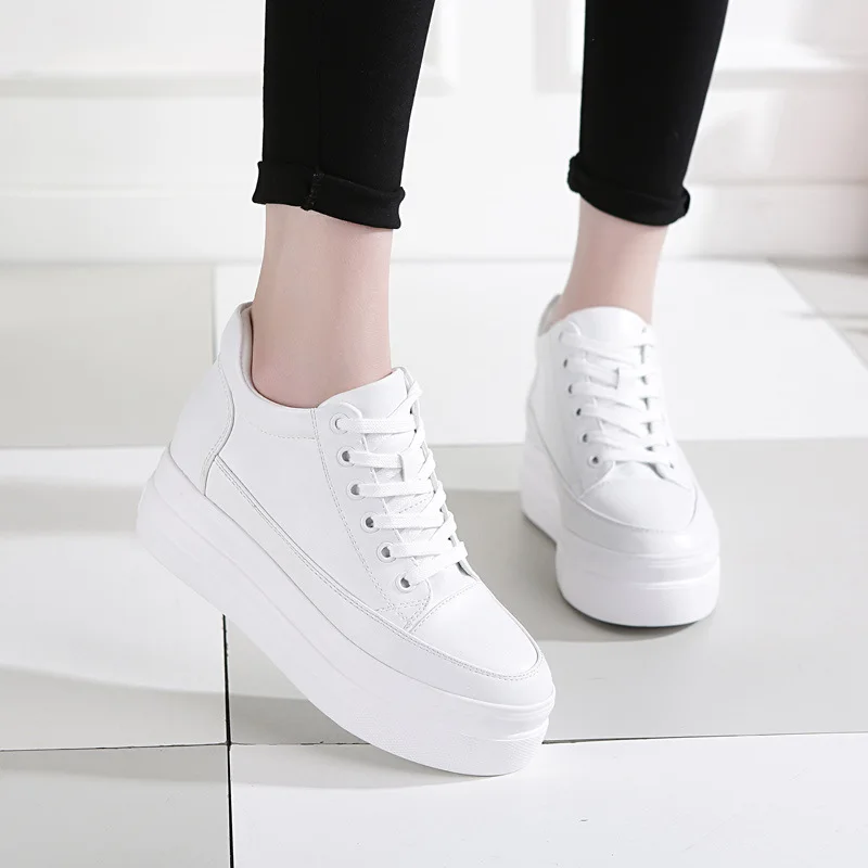 

2019Women Harajuku Flats Platform Shoes Ladies Creepers Footwear Spring New Fashion Brand Punk Flat Lace-up Black Womens Korean9
