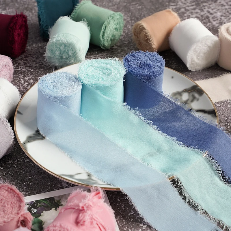 Потертая шифоновая шелковая лента с необработанными краями ручной работы для