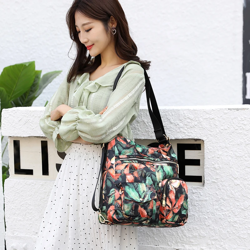 

New 2021 Summer Women's Shoulder Bag Women Retro Postman Bag Multi-Functional Large Capacity High Quality Nylon CrossBody Bag