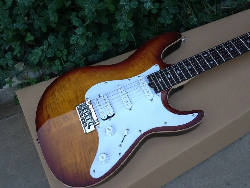 

Custom shop. 6 stings Sunburst color tiger flame electric guitar,rosewood fingerboard guitarra,high quality pickups gitaar.