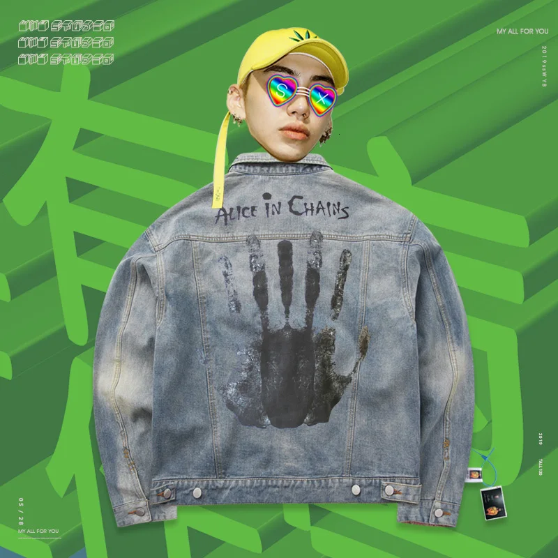 Свободное базовое пальто большого размера винтажное с принтом Алисы в цепочках