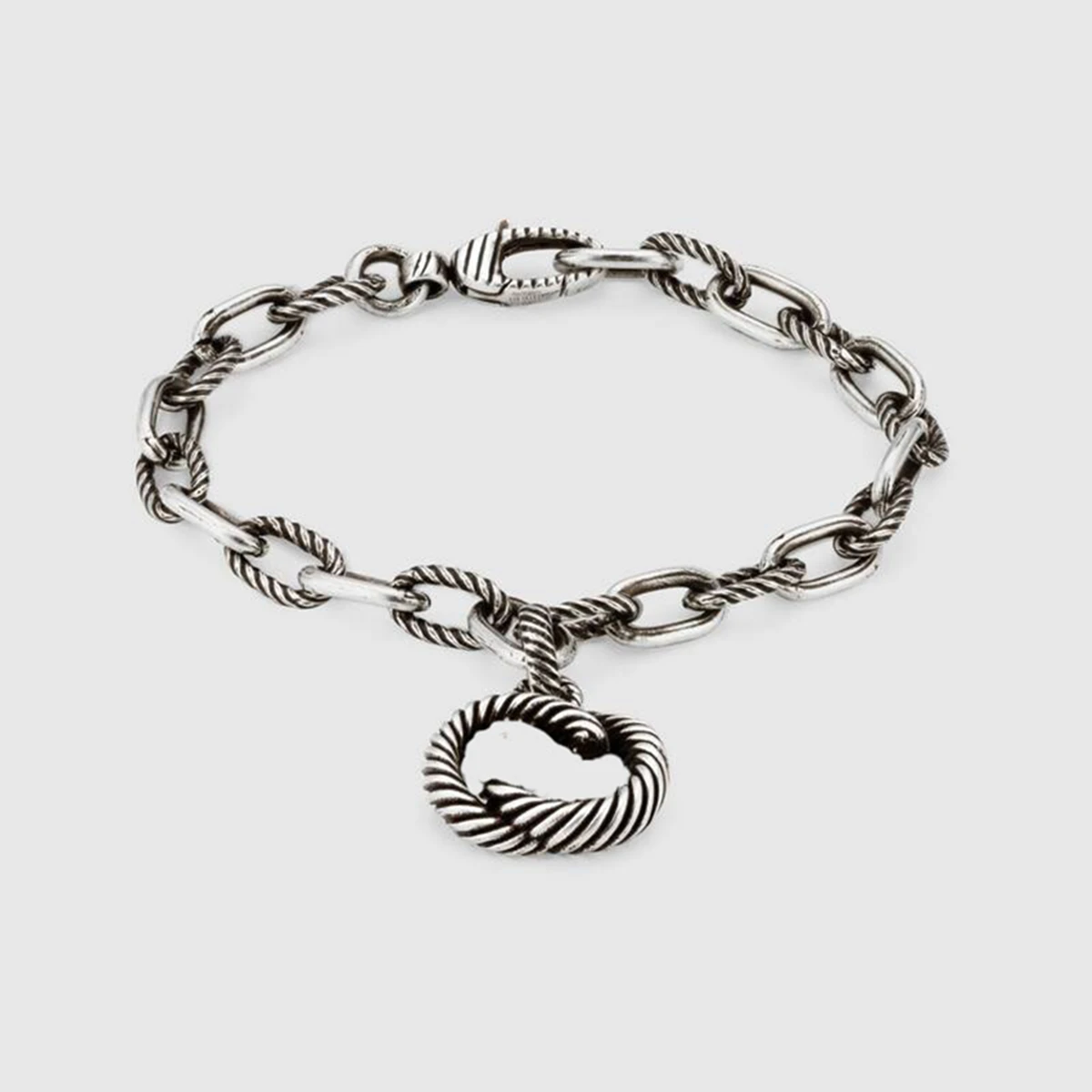 

New hipster 1 interlocking silver bracelet
