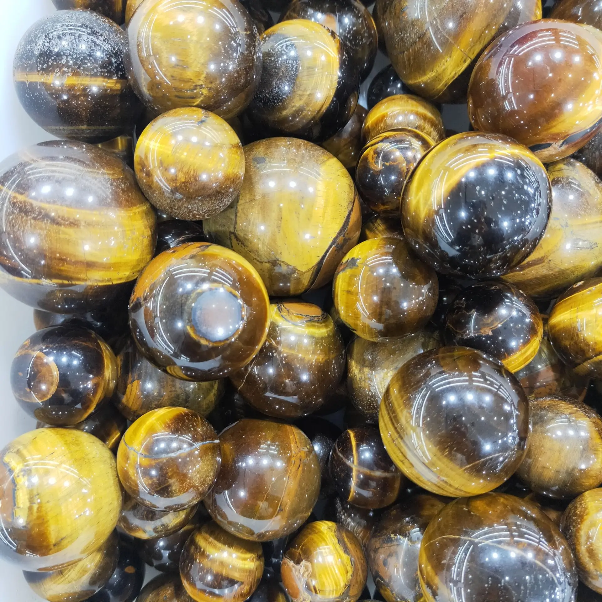 

1pcs Tiger Eye Rare Natural Carving Sphere Ball Free stand Chakra Healing Reiki Stones Carved Crafts Wholesale